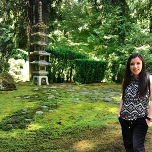 Meet your Posher, Daniela